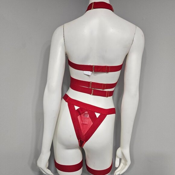 Seductive Cage Bondage Garter Set Lingerie - Picture 4 of 7